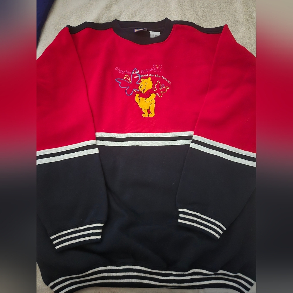 Pooh Women's Crew Neck Sweatshirt